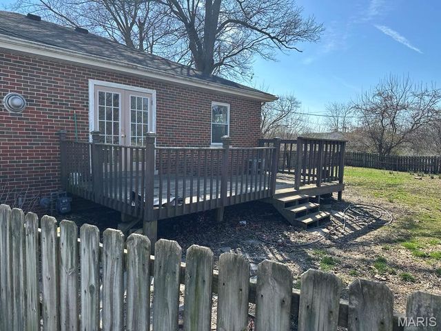 403 S Belt W, Belleville, IL 62220