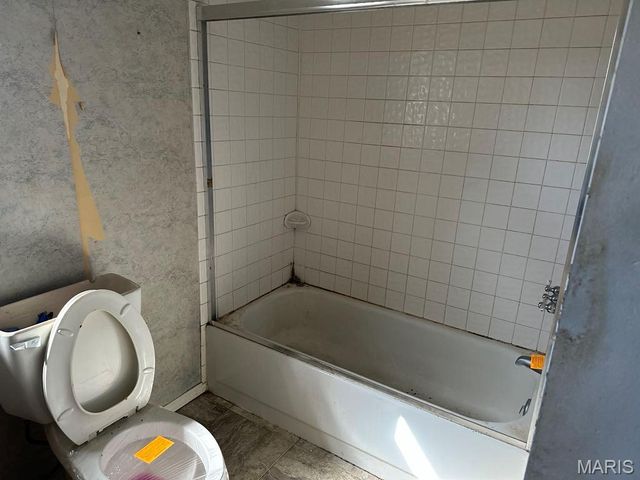 403 S Belt W, Belleville, IL 62220