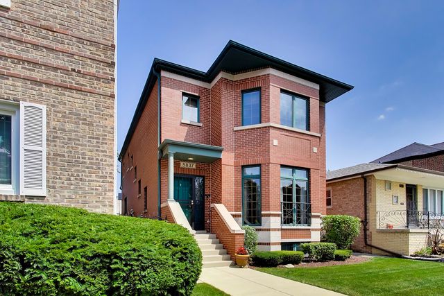 5837 N Virginia Avenue, Chicago, IL 60659