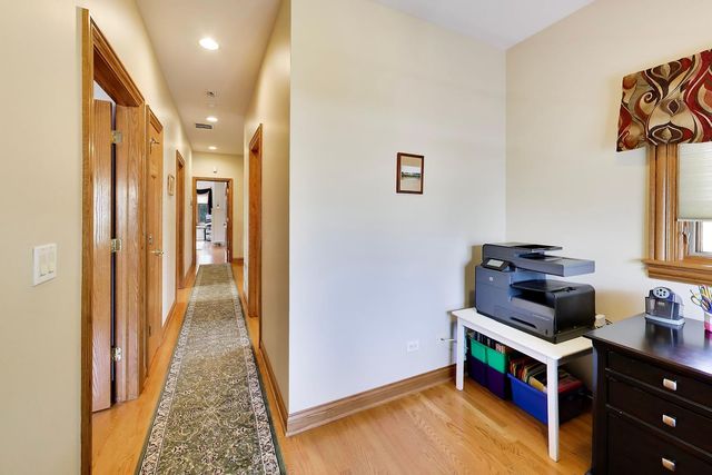 5837 N Virginia Avenue, Chicago, IL 60659