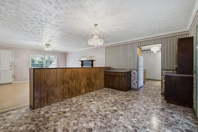 41 Green Forest Parkway, Jasper, GA 30143