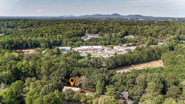 41 Green Forest Parkway, Jasper, GA 30143