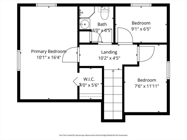 34 Stark Ave, Wakefield, MA 01880