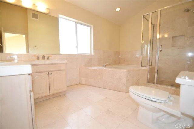 2203 Harriman Lane B, Redondo Beach, CA 90278