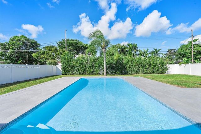 4309 Jackson St 0, Hollywood, FL 33021