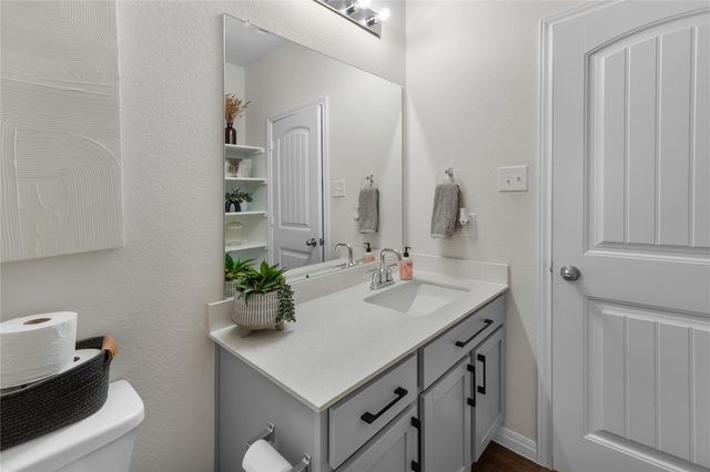 217 Evergreen Sumac LOOP, Kyle, TX 78640