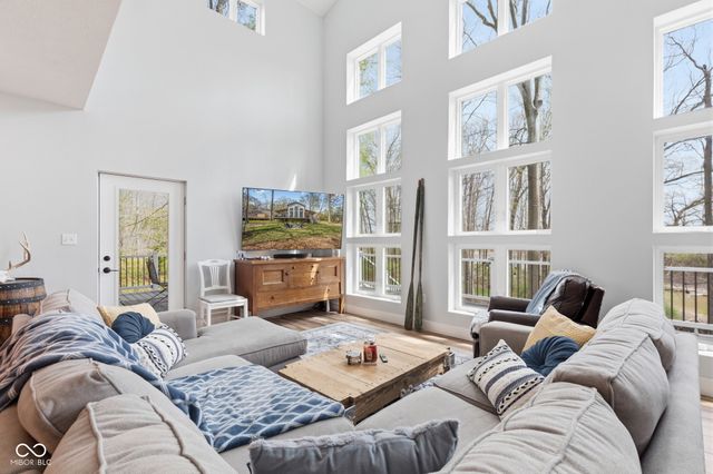8446 E Parkview Drive, Rockville, IN 47872