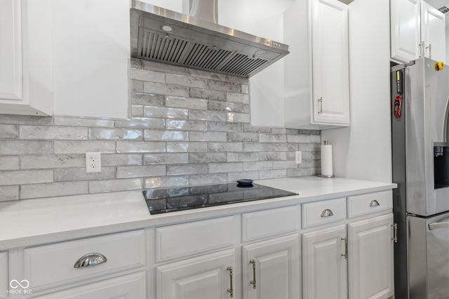8446 E Parkview Drive, Rockville, IN 47872