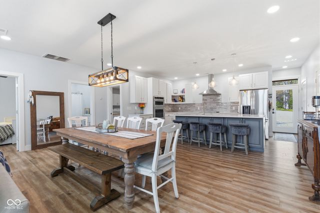 8446 E Parkview Drive, Rockville, IN 47872