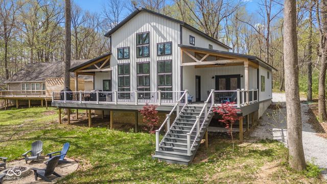 8446 E Parkview Drive, Rockville, IN 47872