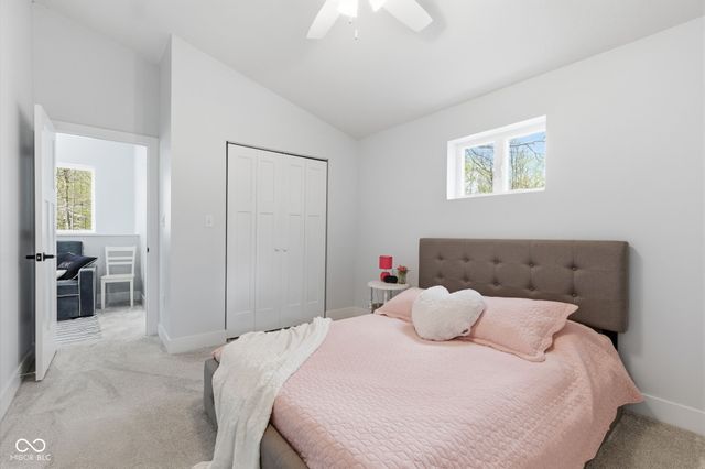 8446 E Parkview Drive, Rockville, IN 47872