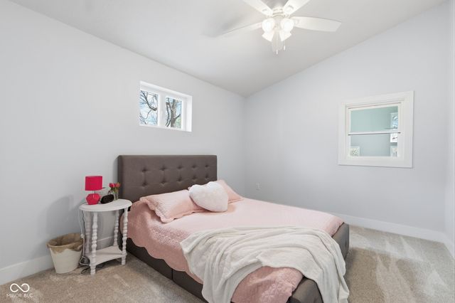 8446 E Parkview Drive, Rockville, IN 47872