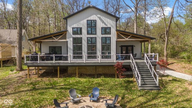 8446 E Parkview Drive, Rockville, IN 47872