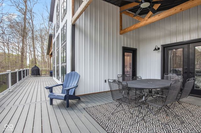 8446 E Parkview Drive, Rockville, IN 47872