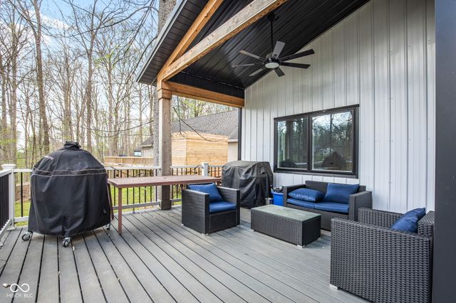 8446 E Parkview Drive, Rockville, IN 47872