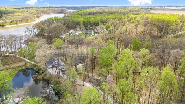 8446 E Parkview Drive, Rockville, IN 47872