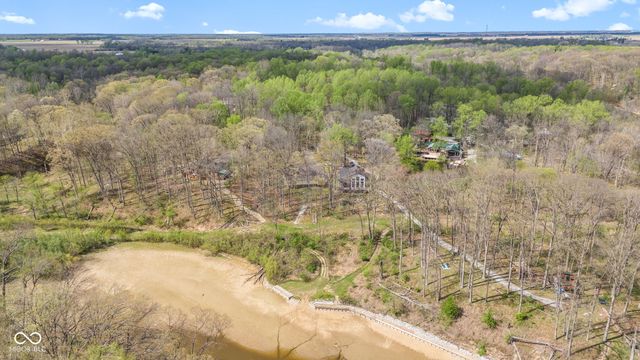 8446 E Parkview Drive, Rockville, IN 47872