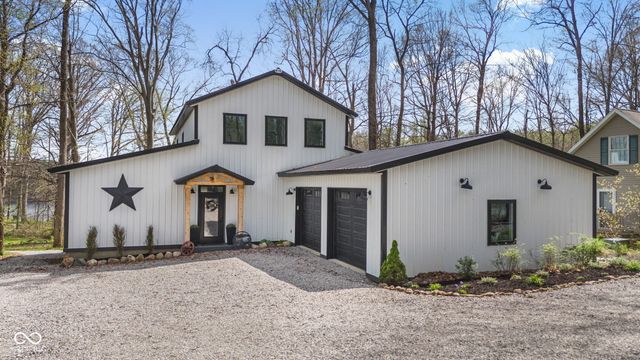 8446 E Parkview Drive, Rockville, IN 47872