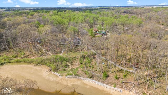 8446 E Parkview Drive, Rockville, IN 47872
