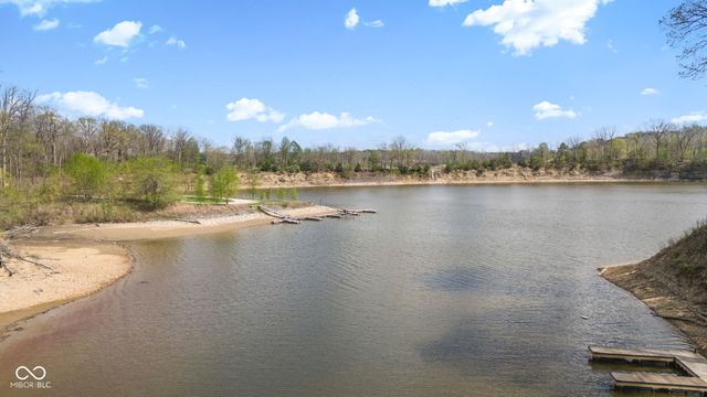 8446 E Parkview Drive, Rockville, IN 47872
