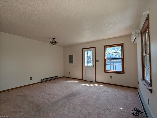 1408 Elder AVE, Chesapeake, VA 23325