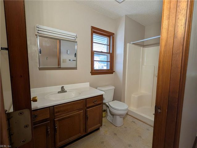 1408 Elder AVE, Chesapeake, VA 23325