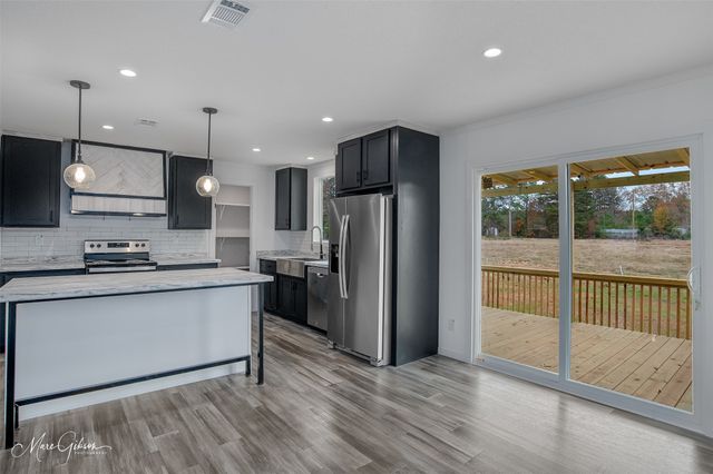 604 Nettleton Drive, Princeton, LA 71067