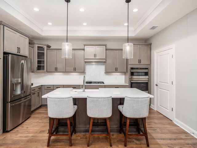 10272 Hyland Run, Plain City, OH 43064