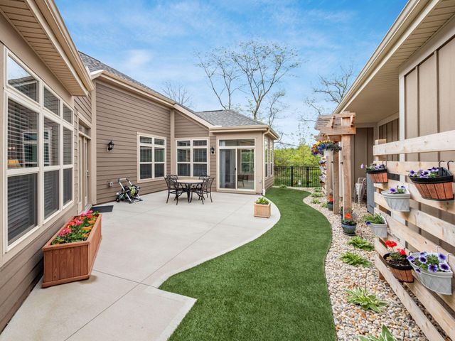 10272 Hyland Run, Plain City, OH 43064