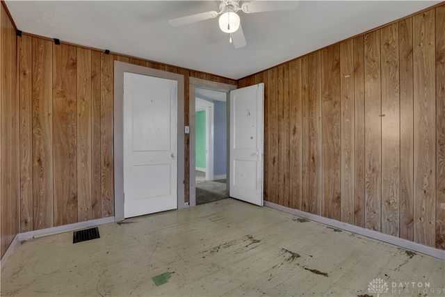 2702 Maplewood Avenue, Springfield, OH 45505