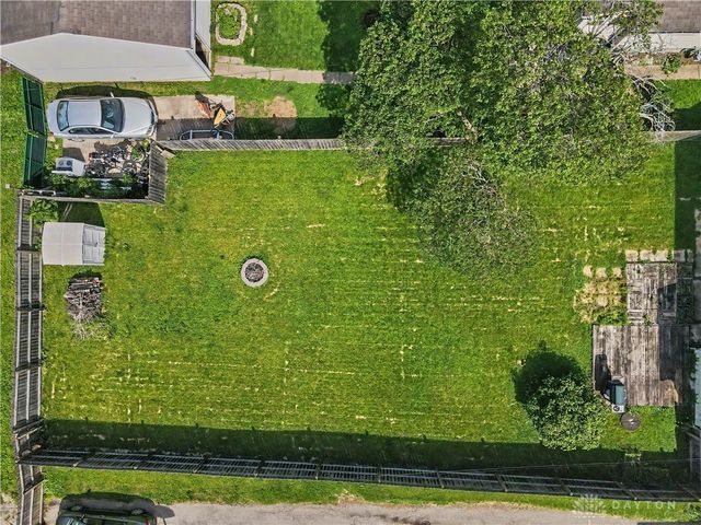 2702 Maplewood Avenue, Springfield, OH 45505