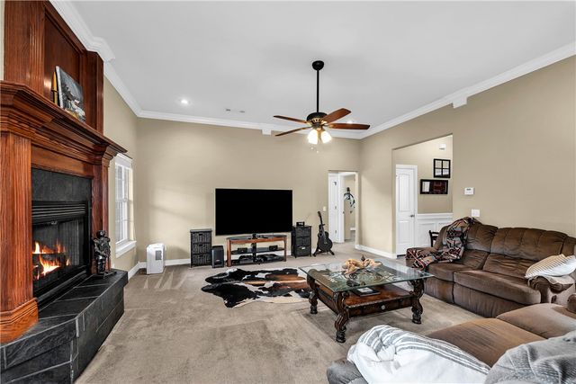 447 Buckboard Road, West Fork, AR 72774