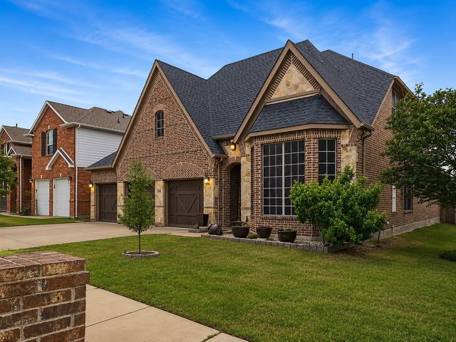 8608 Snowdrop Court, Fort Worth, TX 76123