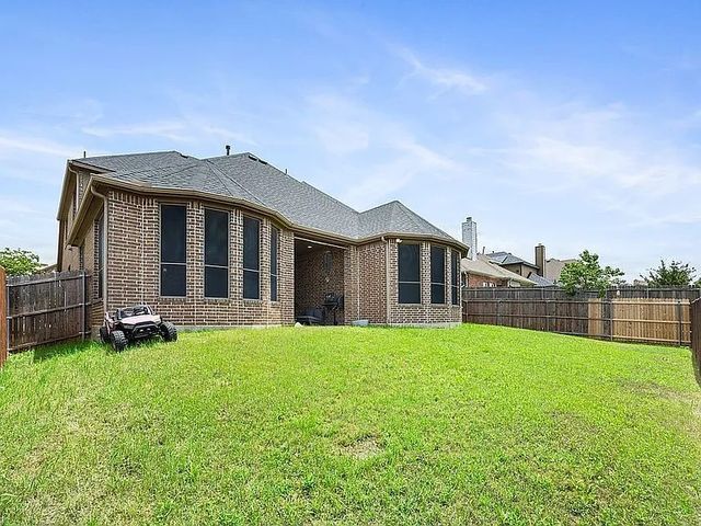 8608 Snowdrop Court, Fort Worth, TX 76123