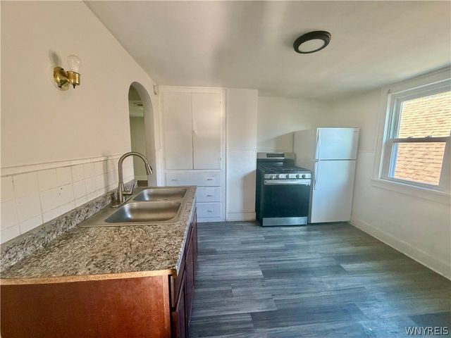 57 Floss Avenue, Buffalo, NY 14211