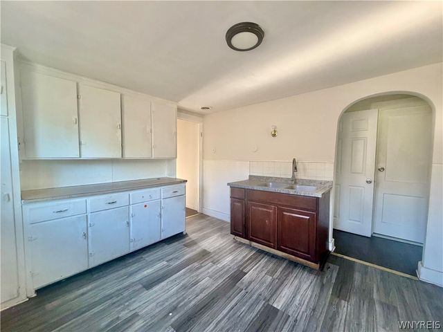 57 Floss Avenue, Buffalo, NY 14211