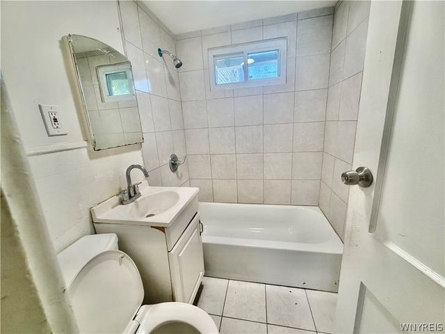 57 Floss Avenue, Buffalo, NY 14211