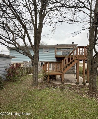 8206 Vaughn Mill Rd, Louisville, KY 40228