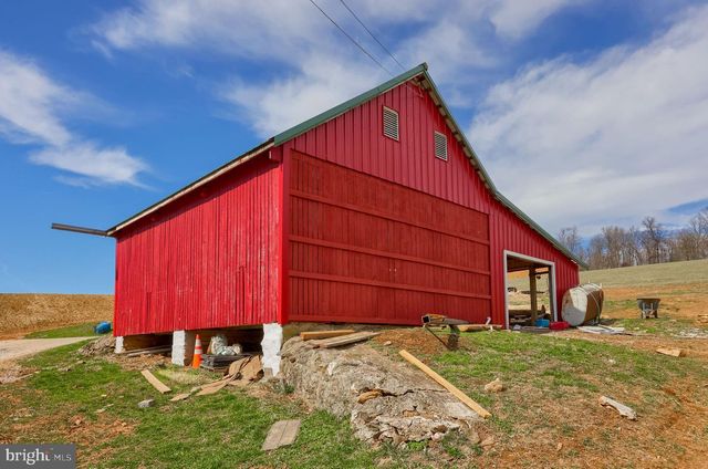 1001 KIRCHNER RD, New Freedom, PA 17349