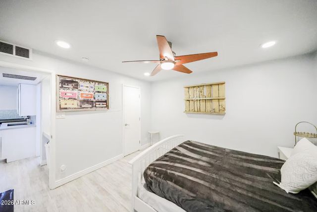 7625 E Camelback Road B108, Scottsdale, AZ 85251