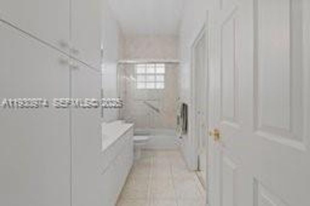 12982 SW 27th St, Miami, FL 33175