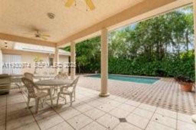 12982 SW 27th St, Miami, FL 33175