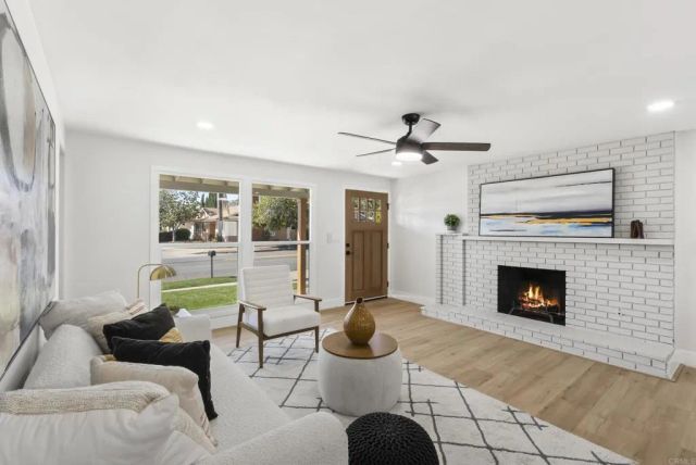 2333 E Mission Avenue, Escondido, CA 92027