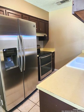 308 Nell Deane, Schertz, TX 78154