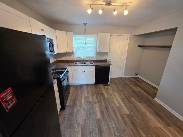 735 Long Hollow Pike, Gallatin, TN 37066