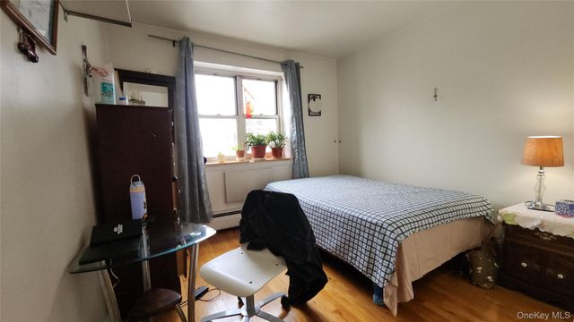 99-10 60th Avenue 3H, Corona, NY 11368