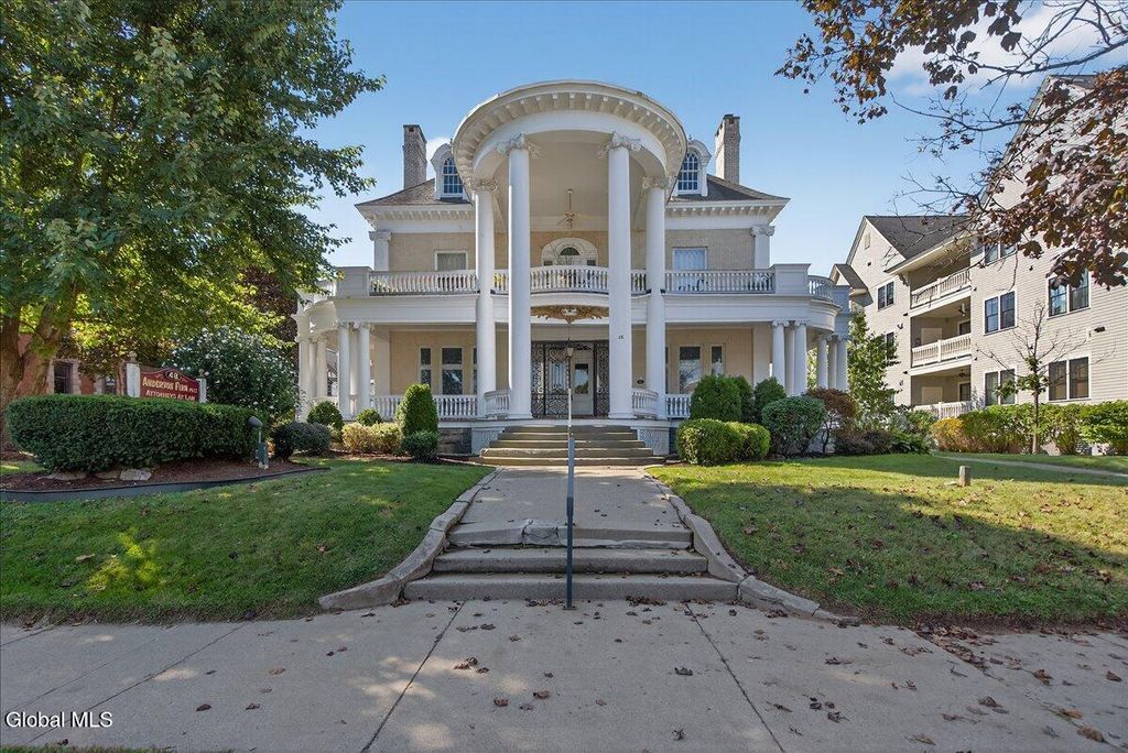 48 Union Avenue #9, Saratoga Springs, NY 12866