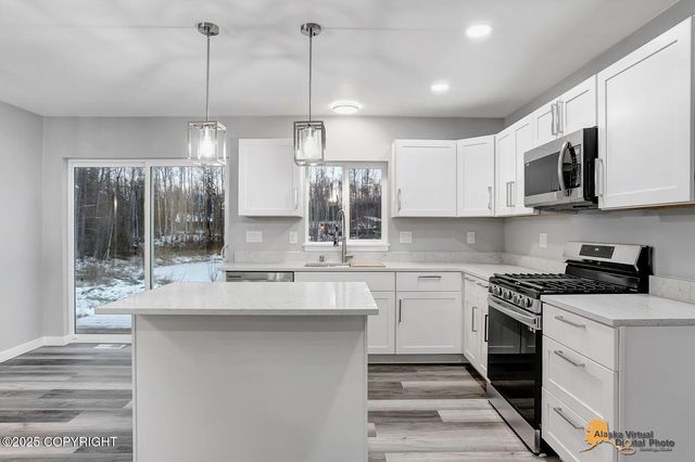 8201 W Teal Circle, Wasilla, AK 99623