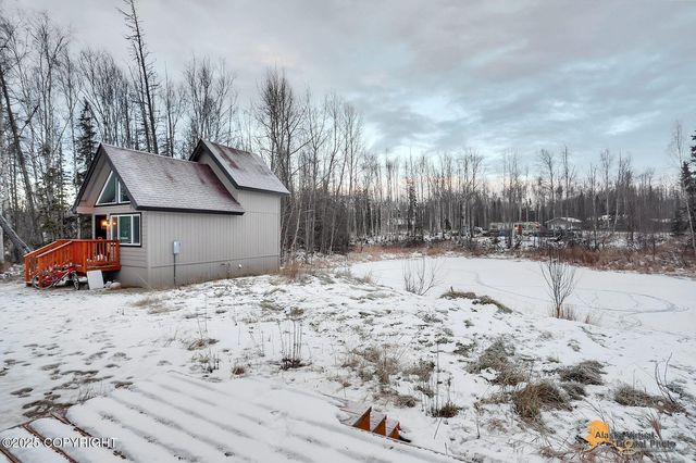 8201 W Teal Circle, Wasilla, AK 99623