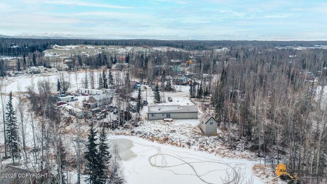8201 W Teal Circle, Wasilla, AK 99623